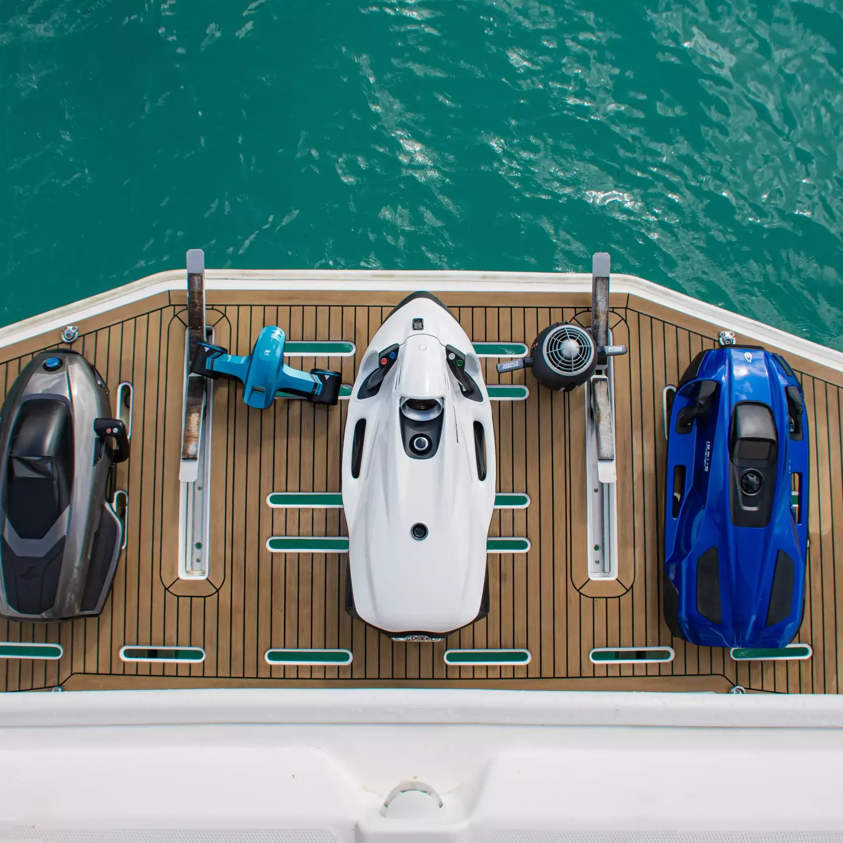 watertoys yacht charter